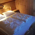 Feriehus Solbjørnlia *